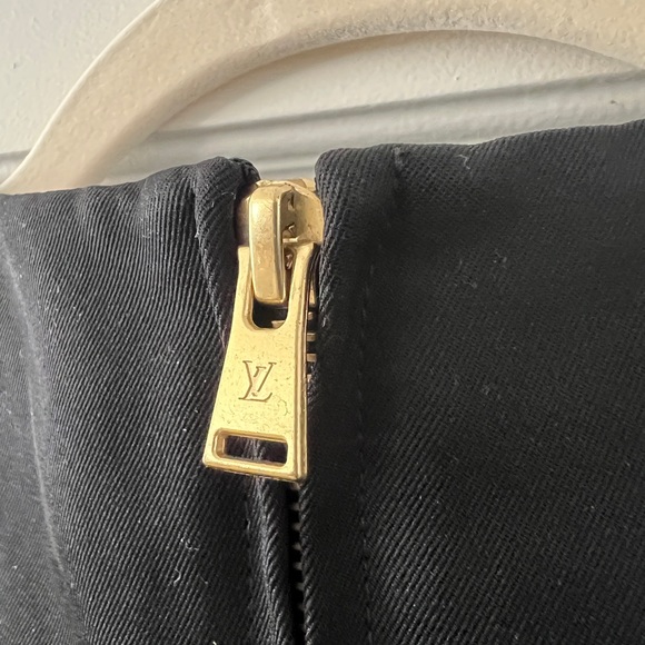 Authentic Vintage Louis Vuitton LV black blouse top tank gold buttons mod 60s - Picture 7 of 14